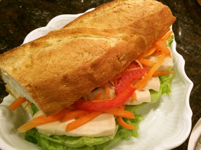 サラチキ(^_^)サンドイッチの写真