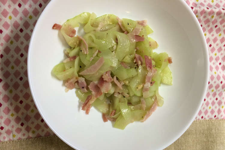 太きゅうりとチーズの炒めもの レシピ 作り方 By Mimiayami クックパッド 簡単おいしいみんなのレシピが360万品