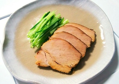 低糖質レシピ☆炊飯器で簡単！紅茶豚の写真
