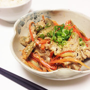 簡単☆豚肉とごぼうの味噌マヨ炒めの写真