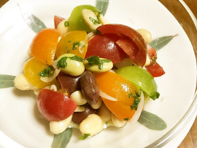 発芽豆とミニトマトのサラダ　の画像