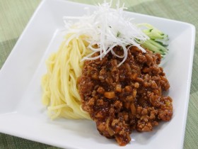 乾麺でジャージャン麺