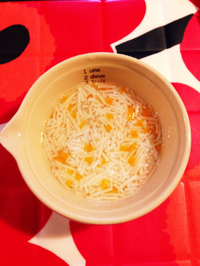 ☆離乳食中期☆人参しらす入りそうめん