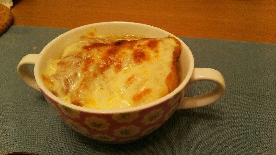 【チーズとろ】飴色玉ねぎのスープグラタンの画像