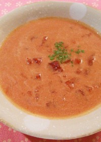 海老の殻を使用☆絶品トマトクリームスープ