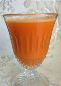 にんジンとオレンジのジュース