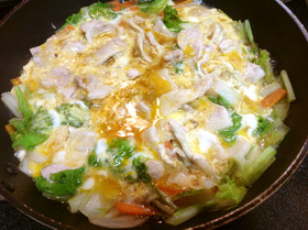 豚肉と山東菜の塩麹卵とじ