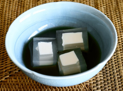 【江戸の味】こおり豆腐 (黒蜜かけ)の写真