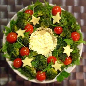 簡単!素敵☆クリスマスのリーフサラダ