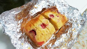 ノンバター♡いちごヨーグルトパウンド