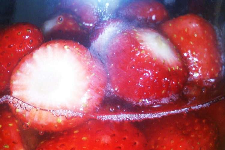 安い小さいイチゴの蜂蜜漬け レシピ 作り方 By エナッチ クックパッド 簡単おいしいみんなのレシピが358万品