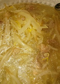 簡単！牛すじ肉の中華風スープ