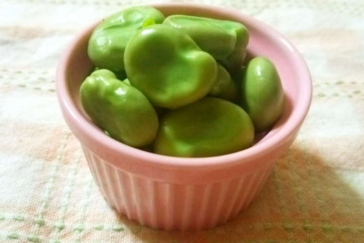 ひと手間かけて美味しい空豆の塩茹で レシピ 作り方 By ポテチ犬 クックパッド 簡単おいしいみんなのレシピが349万品