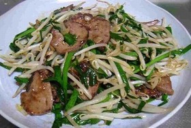 たま~に食べたくなるレバニラ炒め