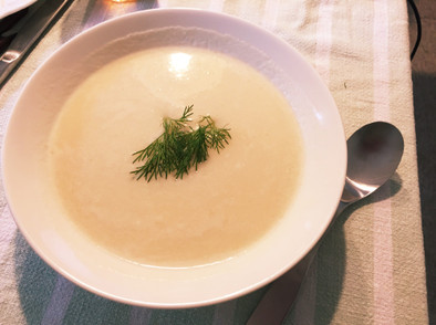 ホワイトアスパラその7 スープで。の写真