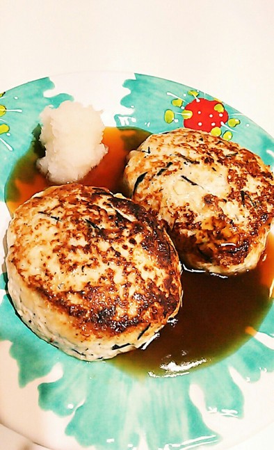 ひじき煮リメイク☆ふわふわ豆腐ハンバーグの写真
