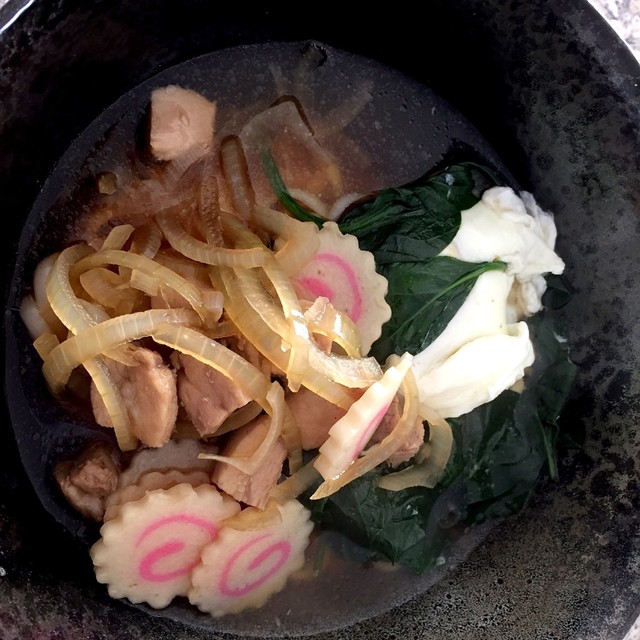 簡単でおいしいめんつゆあったかうどん レシピ 作り方 By Jurikocafe クックパッド 簡単おいしいみんなのレシピが352万品