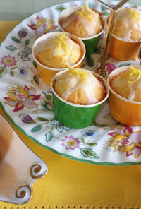 レモン丸ごと１個使ったミニカップケーキ