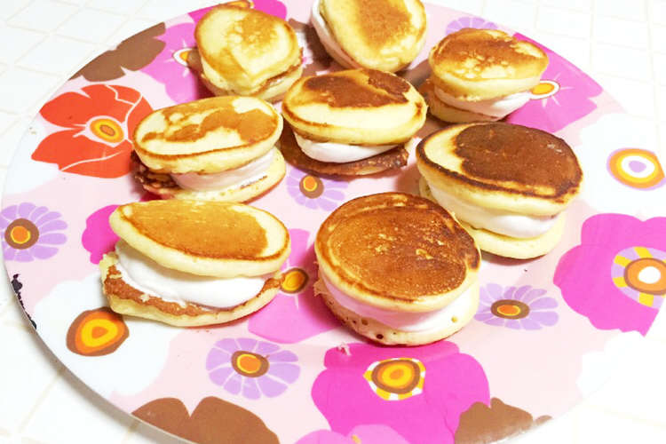 材料3つでミニおやつ マシュマロサンド レシピ 作り方 By じゃじゃ子06 クックパッド 簡単おいしいみんなのレシピが360万品