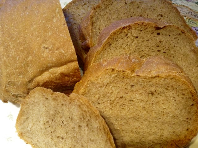 ホームベーカリーで低糖チアシード食パンの画像