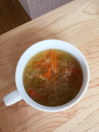 野菜たっぷり春雨スープの写真