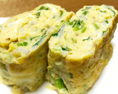 栄養たっぷり！小松菜とシラスの卵焼きの写真