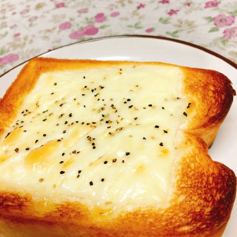 朝食に☆スパイシーチーズトースト
