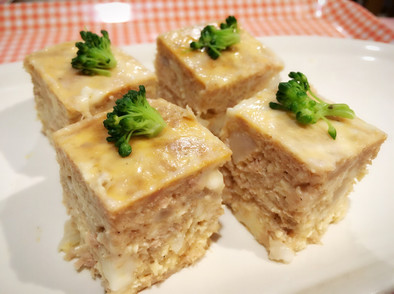 お弁当に♫レンジでツナ豆腐チーズの卵焼きの写真