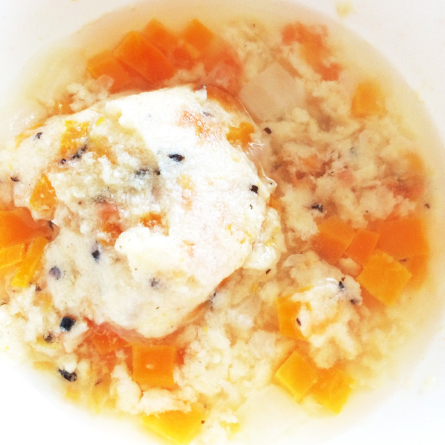 離乳食後期 一食分おかずのフワフワ鶏団子 レシピ 作り方 By むゅみ クックパッド 簡単おいしいみんなのレシピが354万品