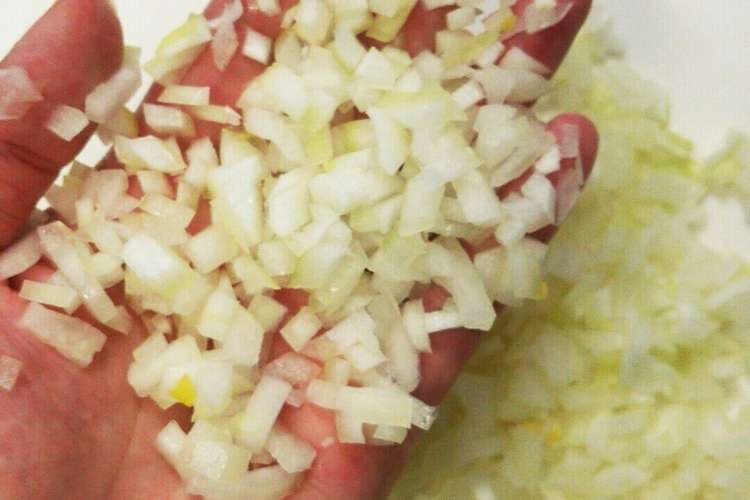 最後まで無駄なく 玉ねぎみじん切り レシピ 作り方 By おりがみとるーぱー クックパッド 簡単おいしいみんなのレシピが349万品
