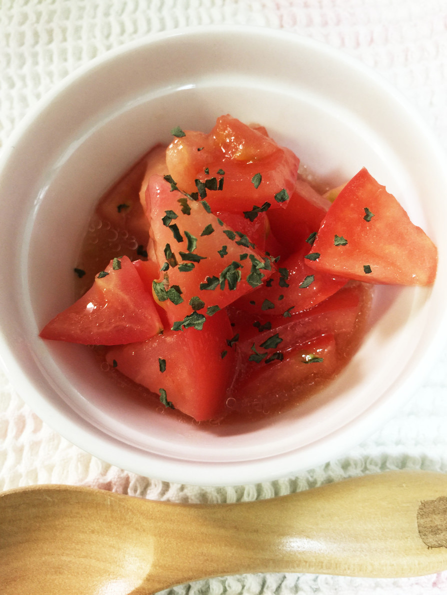 幼児食 トマトだけの簡単サラダの画像