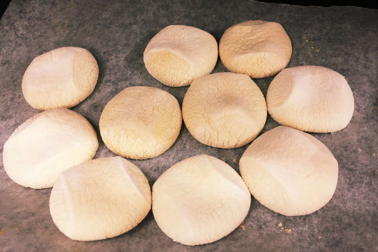 サクシュワ焼きマシュマロ レシピ 作り方 By ｓｉ０３０３ クックパッド 簡単おいしいみんなのレシピが366万品