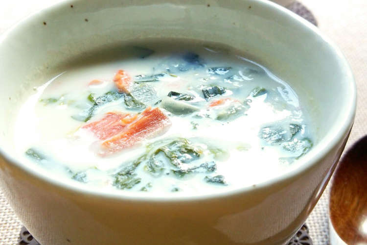 鮭とほうれん草の豆乳コンソメスープ レシピ 作り方 By スノーキッチン クックパッド 簡単おいしいみんなのレシピが371万品