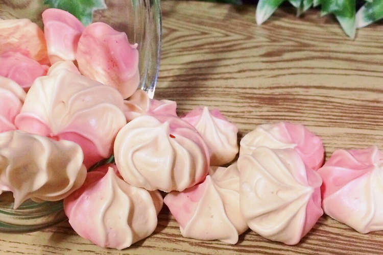 桜咲くメレンゲクッキー レシピ 作り方 By Sennoturu クックパッド 簡単おいしいみんなのレシピが370万品