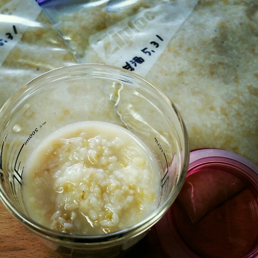 食べる玄米甘酒の画像