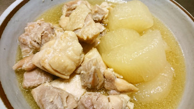 塩麹鶏と大根の煮物の写真