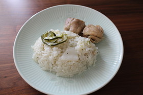 炊飯器で簡単♪ハーブチキンライス