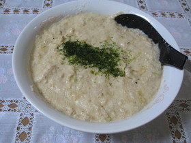 子供も大好き♪鶏そぼろ入りとろろ汁