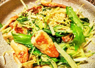 水菜と竹輪の胡麻マヨネーズ炒めの写真