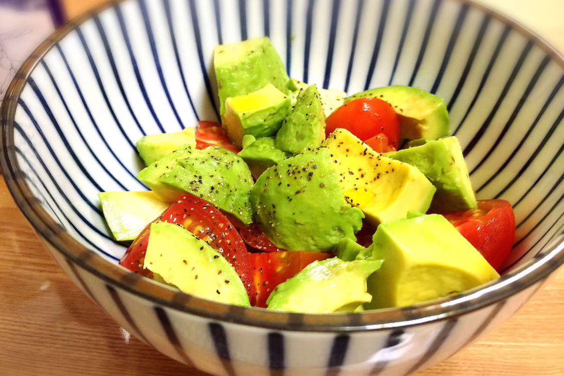 トマト アボカド爽やか白バルサミコ酢ドレ レシピ 作り方 By Orange365 クックパッド 簡単おいしいみんなのレシピが379万品