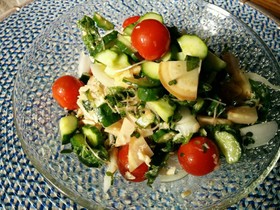 酢生姜アレンジ☆香味野菜のやみつきサラダ