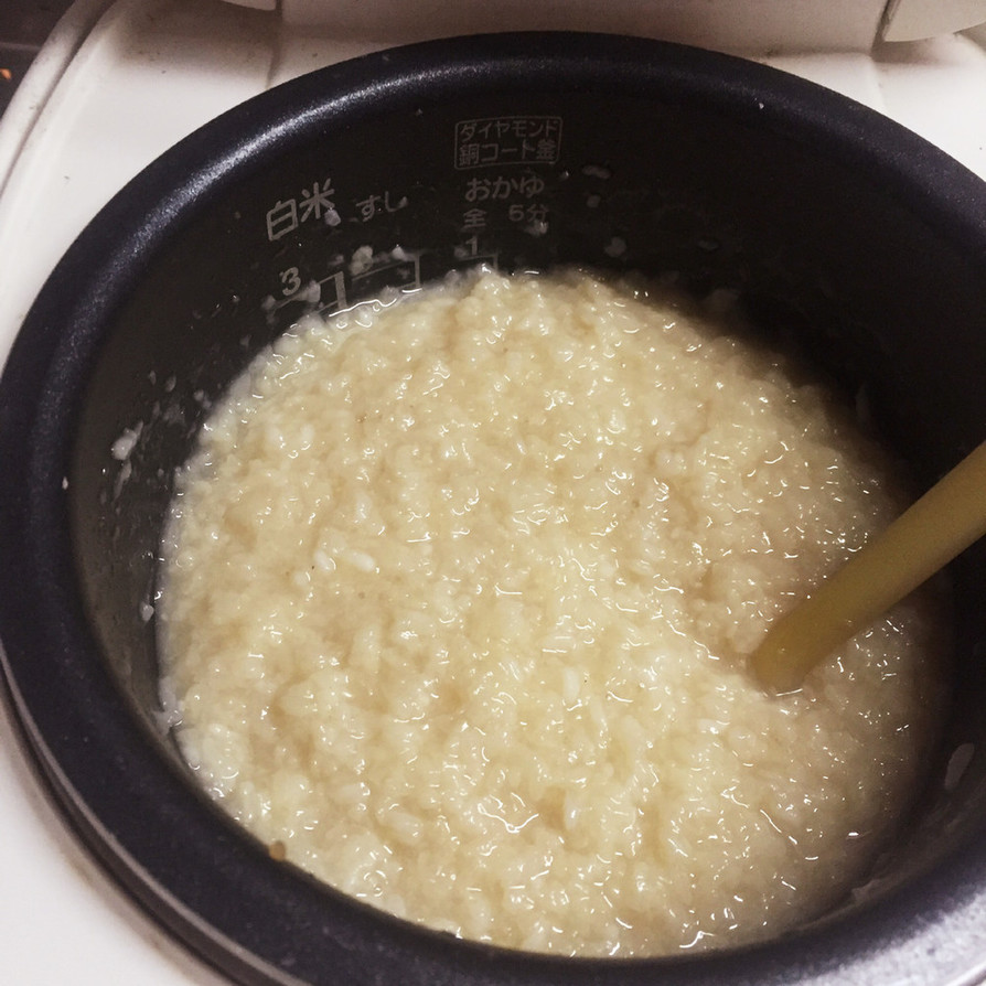 砂糖なし感動の甘さ米麹ともち米で甘酒作りの画像