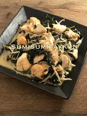 節約♪簡単‼︎胸肉とモヤシの梅ポン炒め☆