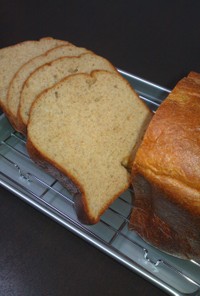 HBで作るマルコメ大豆粉の低糖質パン(改