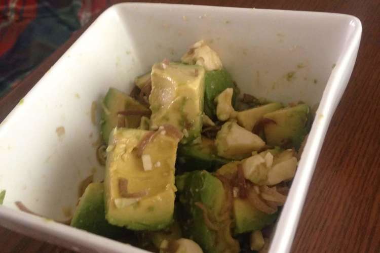 アボカドとミョウガとチーズの簡単和え物 レシピ 作り方 By 今日もおかわり クックパッド 簡単おいしいみんなのレシピが360万品