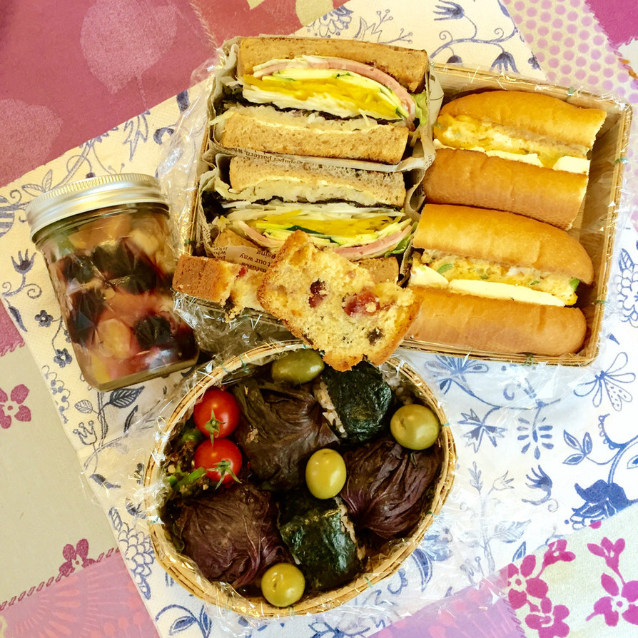 一式ご紹介♡初夏の爽やかピクニック弁当の画像