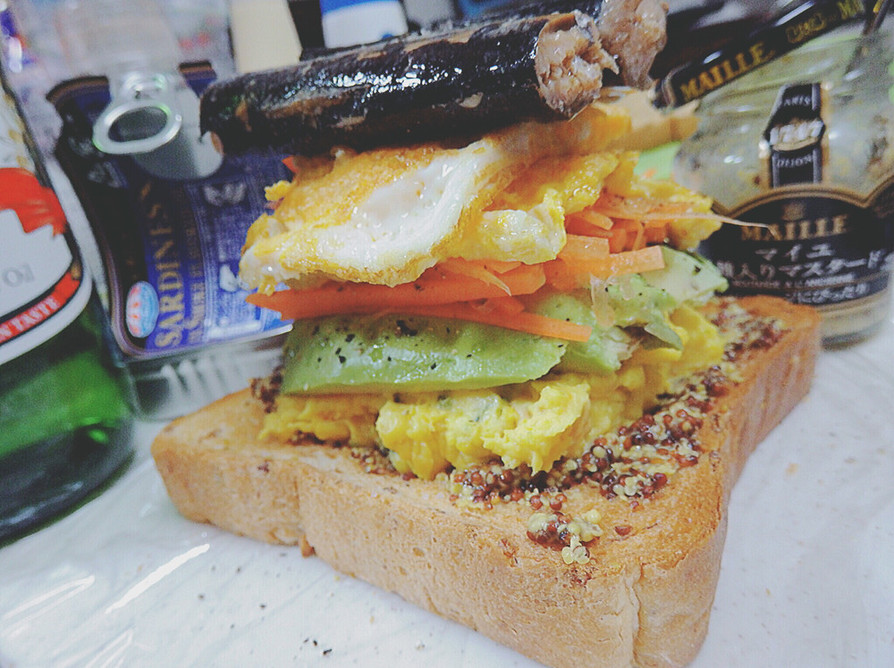 ボリューム満点 サンドイッチの画像