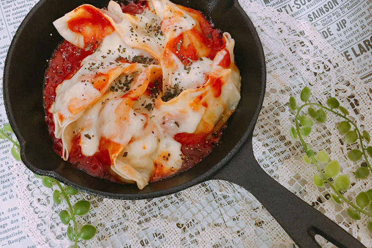 スキレットで餃子のトマトチーズ焼き レシピ 作り方 By まよっちきっちん クックパッド 簡単おいしいみんなのレシピが376万品