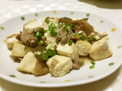 ザーサイとお豆腐と豚肉の炒め物の写真
