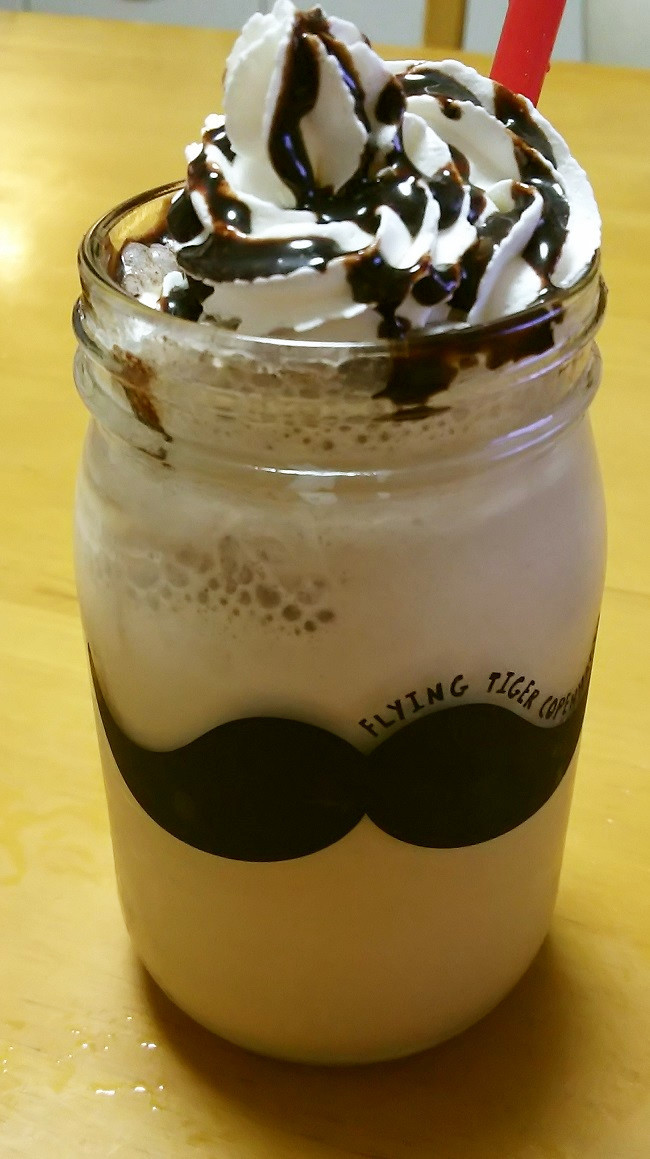 チョコレートシャムロックシェイクのレシピ（マクドナルドの模倣品）